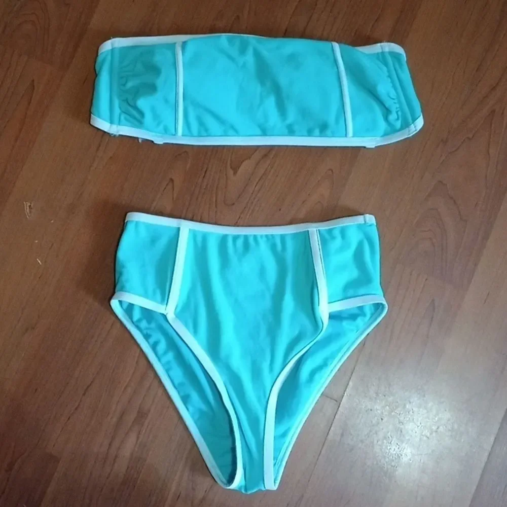 Kona Sol two piece swimsuit women's NWOT Large (Swi004,087)